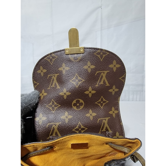 LOUIS VUITTON Monogram Coated Canvas And Vert Bronze Vernis Hot Springs … - Picture 12 of 16